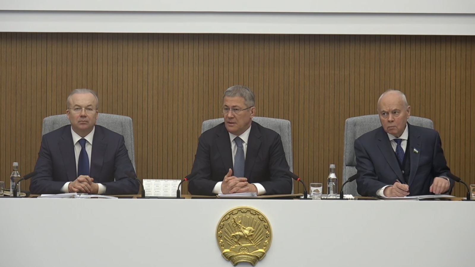 скриншот трансляция оперативного совещания правительства РБ Радий Хабиров прокомментировал арест министра культуры Башкирии