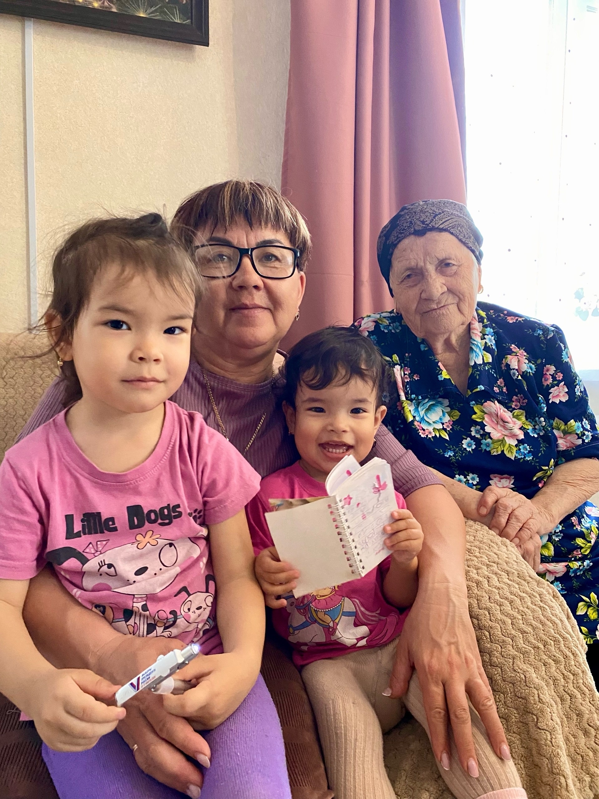 Наша мама посвятила свою жизнь семье и детям