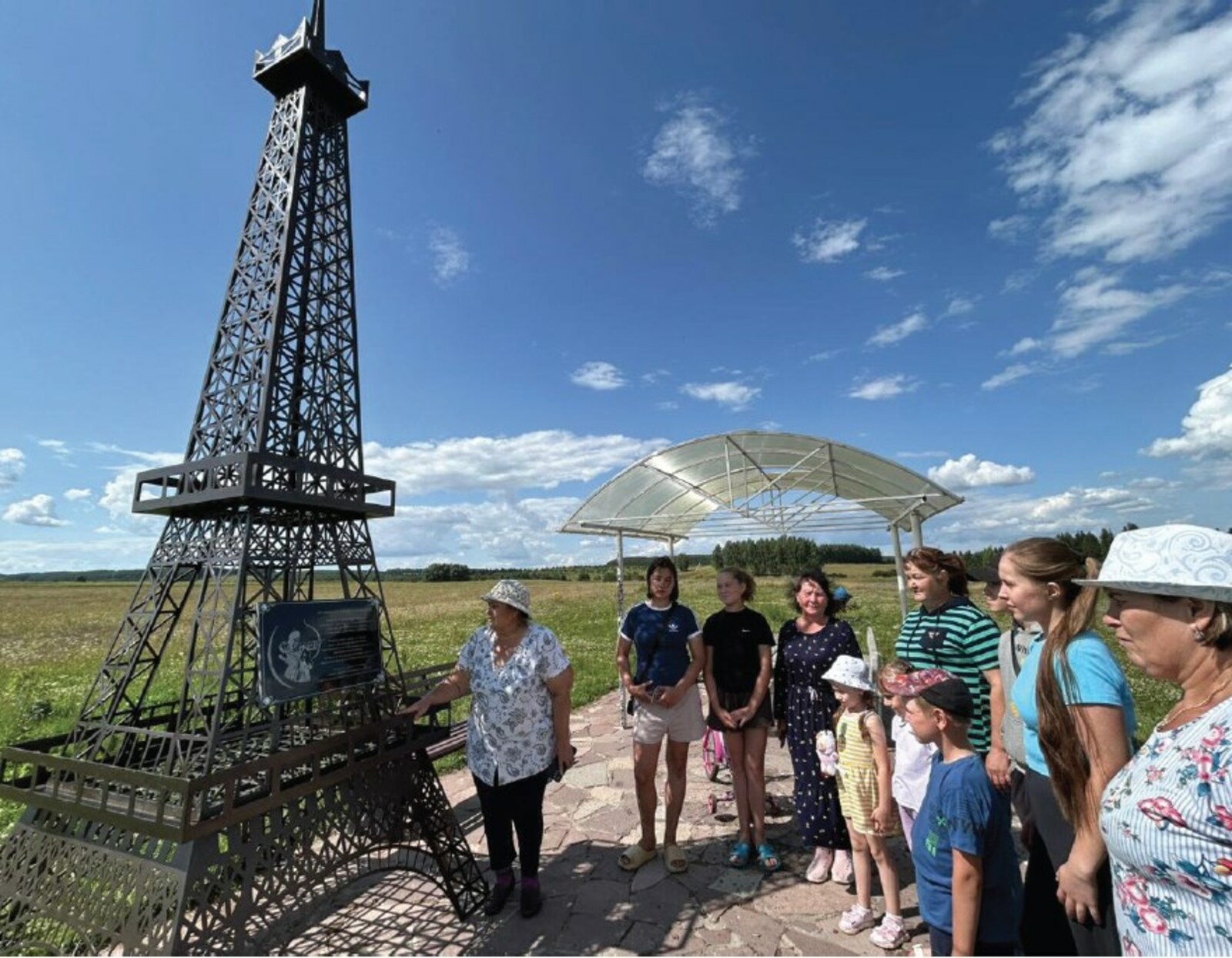 «Эйфелева башня» в Максимово (Янаульский район)