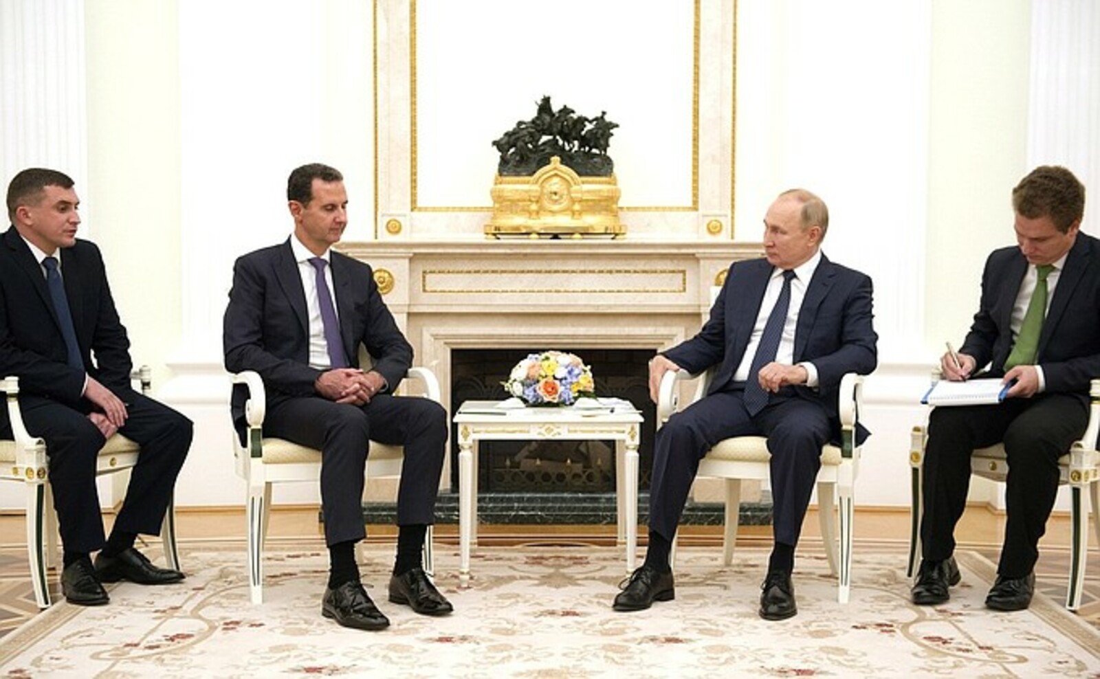 Владимир Путин провел встречу с Башаром Асадом