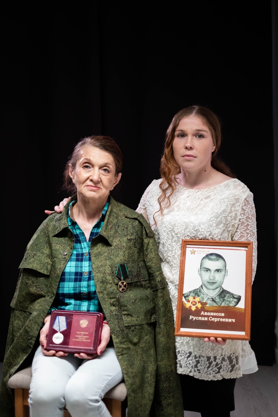 Портреты еще 14 янаульских женщин пополнили Всероссийский фотопроект «Жена Героя. Мать Героя»