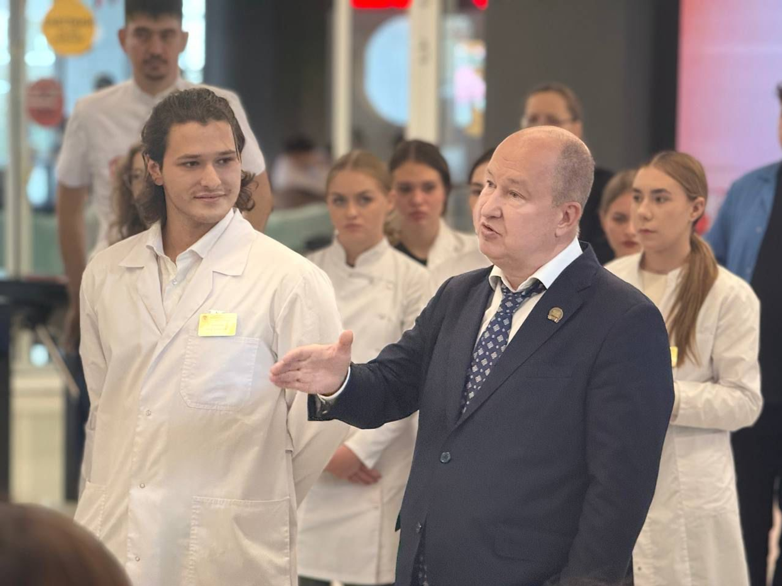 В Межвузовском кампусе открылась выставка, посвященная БГМУ