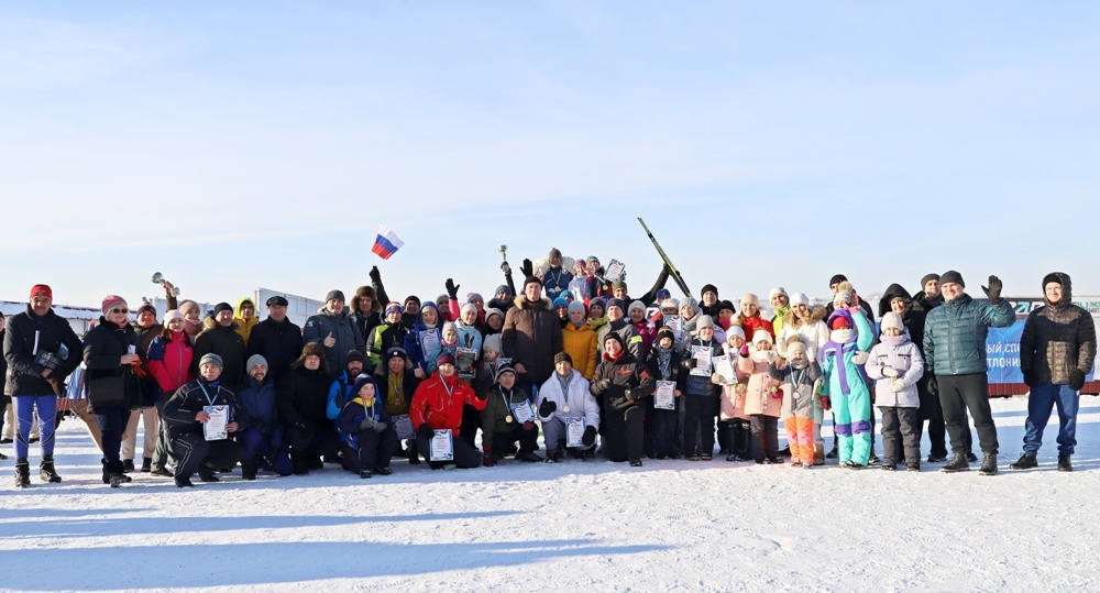 Команда Янаульского районного суда ударно выступила на лыжных стартах в честь столетнего юбилея Верховного суда Башкирии