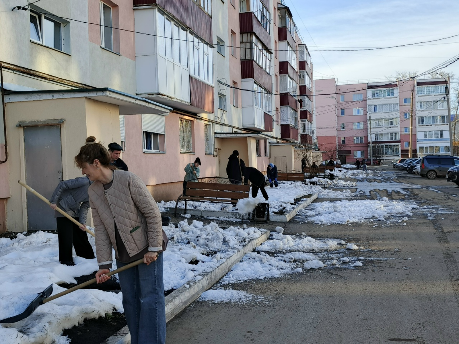 Жители Башкирии присоединились к экоакции «День чистых дворов и добрых соседей»