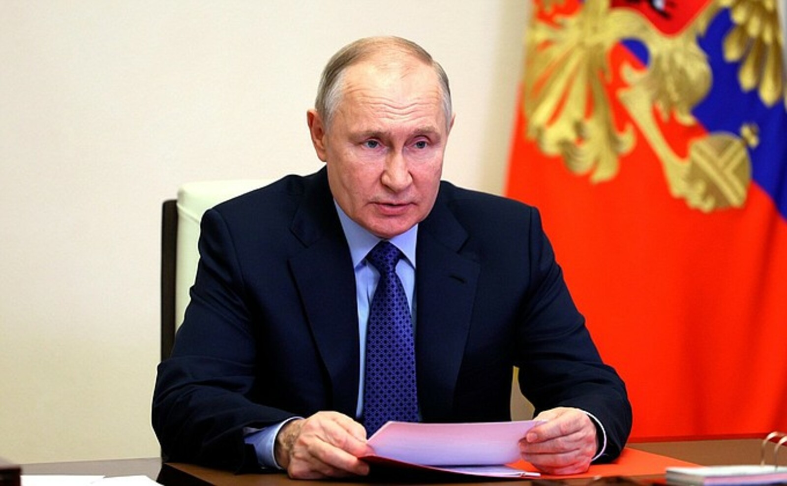 Владимир Путин провел совещание с членами Совбеза