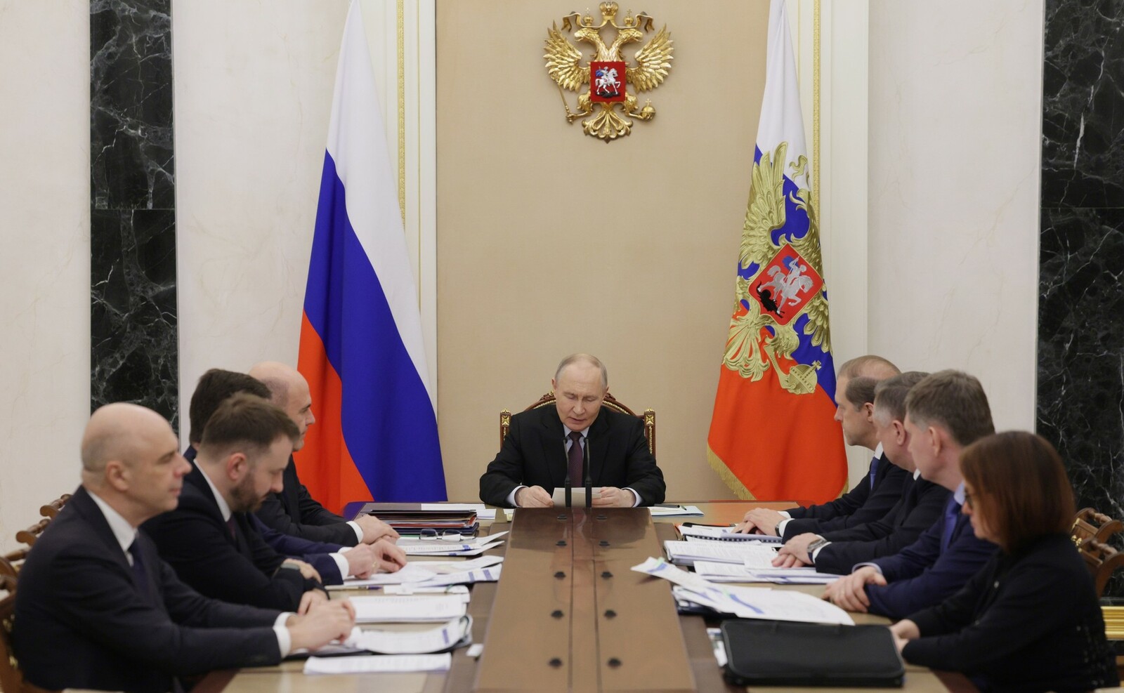 официальный сайт Кремля Совещание по экономическим вопросам под руководством Владимира Путина