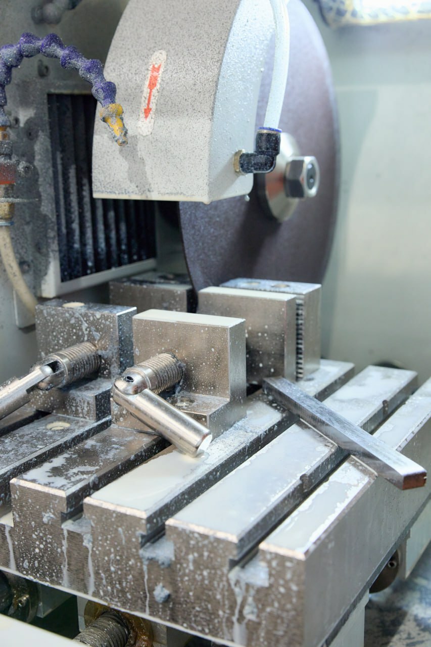 УГНТУ открыл современную лабораторию по металловедению