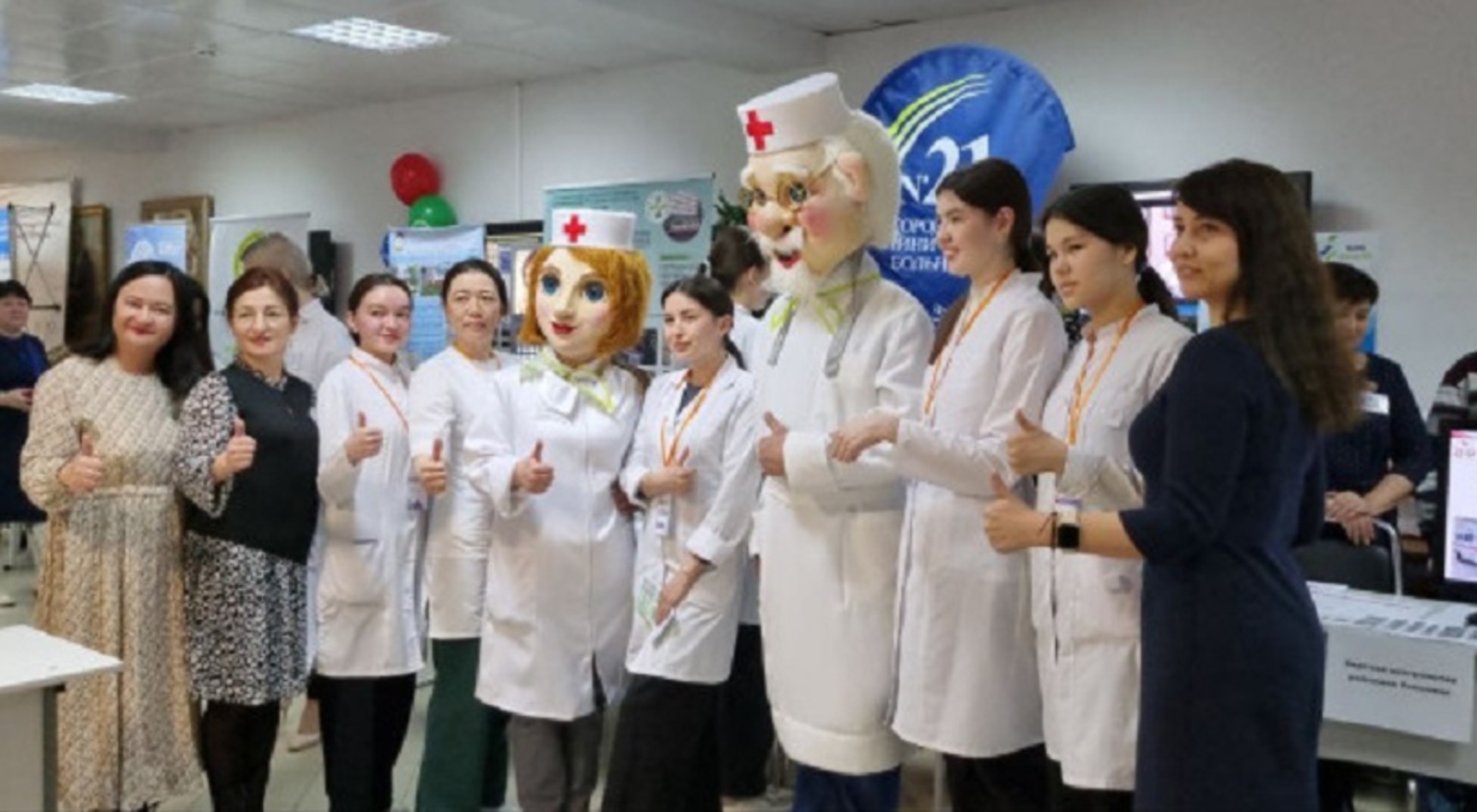 Школьники и студенты из Башкирии посетили ярмарку трудоустройства "МЕДФЕСТ"