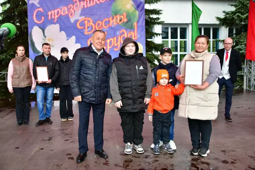 В Янауле встретили Первомай