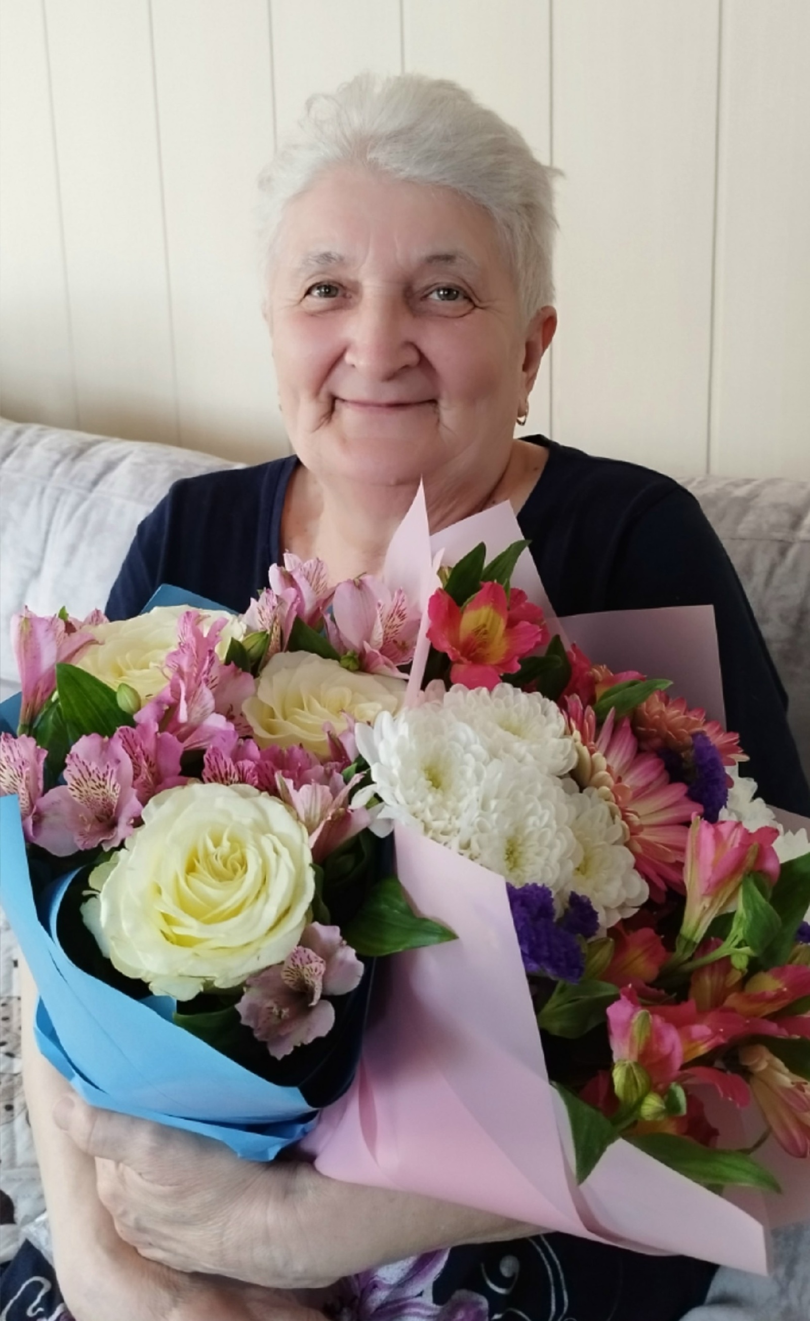 Спасибо, родная, что подарила нам жизнь, за безграничную любовь и большое сердце