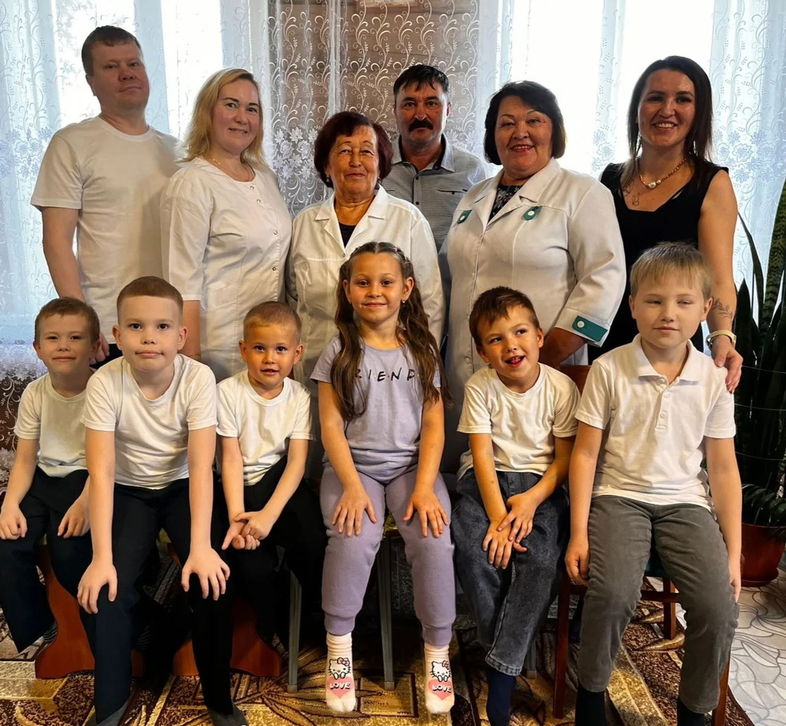 Общий медицинский стаж семьи из Янаульского района насчитывает более ста лет