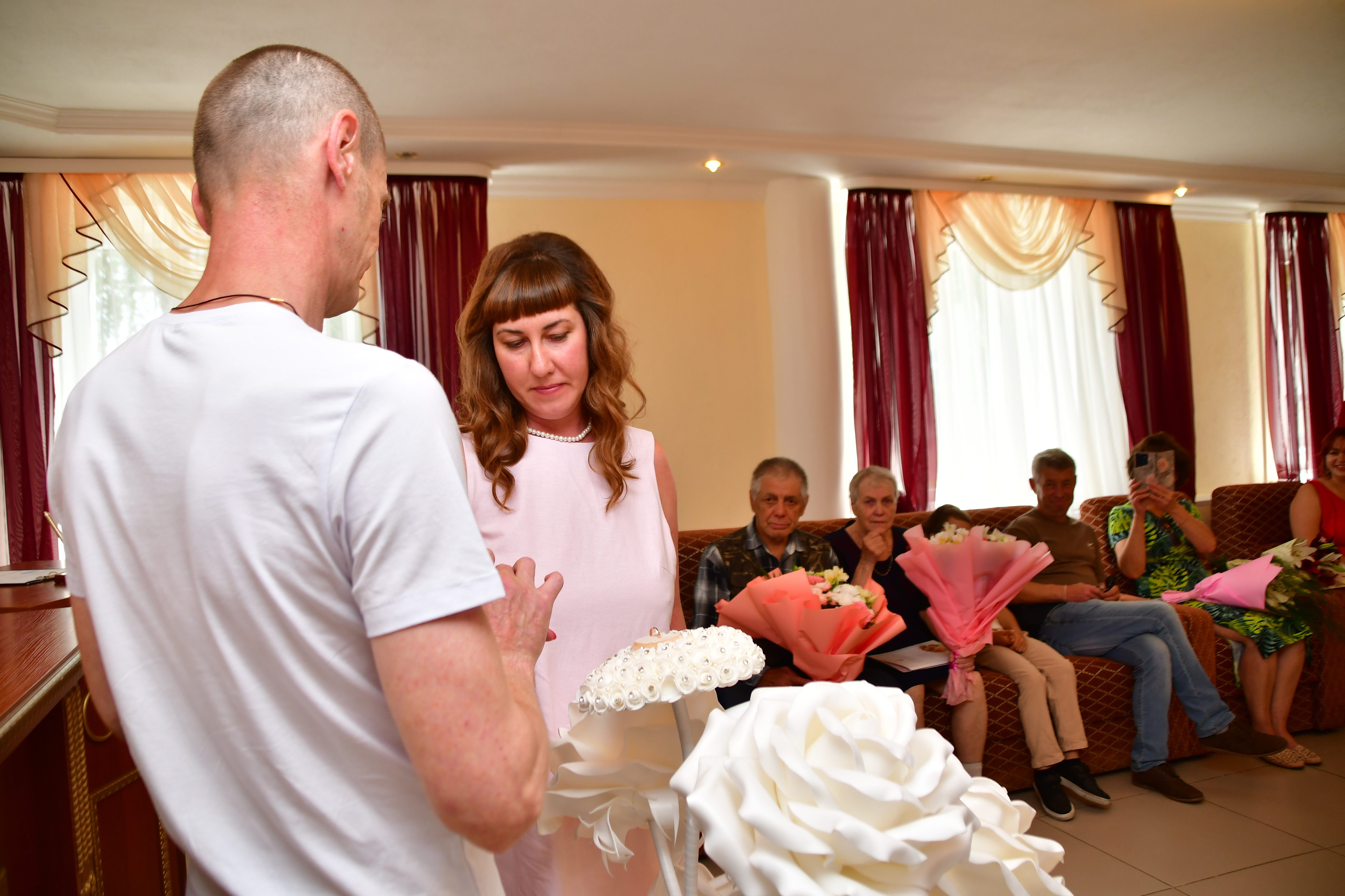 В Башкирии состоялась церемония бракосочетания участника СВО с его возлюбленной