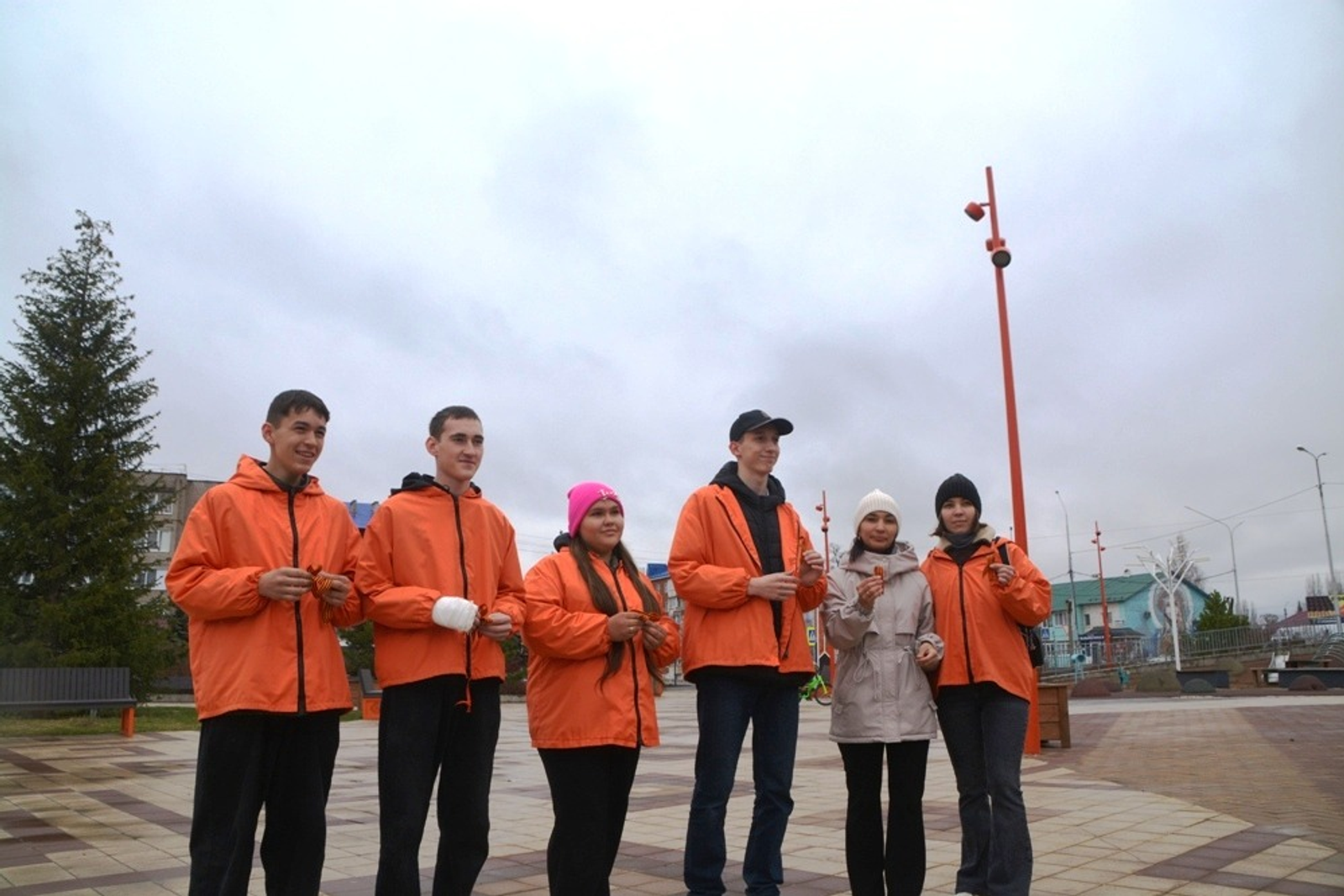 Ильдар Шарипов  Активисты местного отделения РОМДД «Вместе» (Янаул)