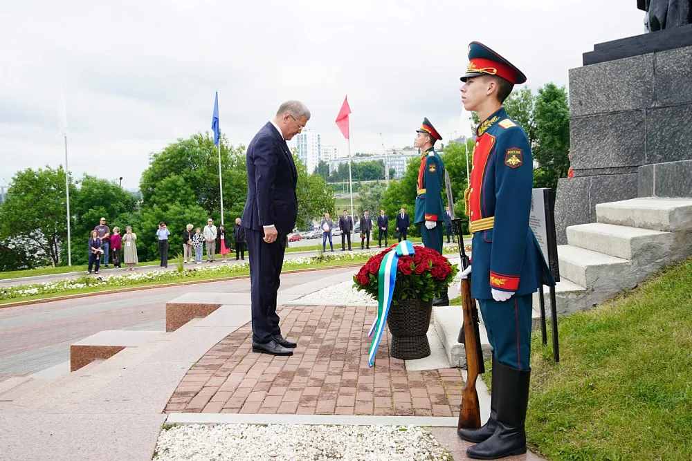 пресс-служба Главы Республики Башкортостан Глава Башкирии принял участие в праздничных мероприятиях в честь Дня России