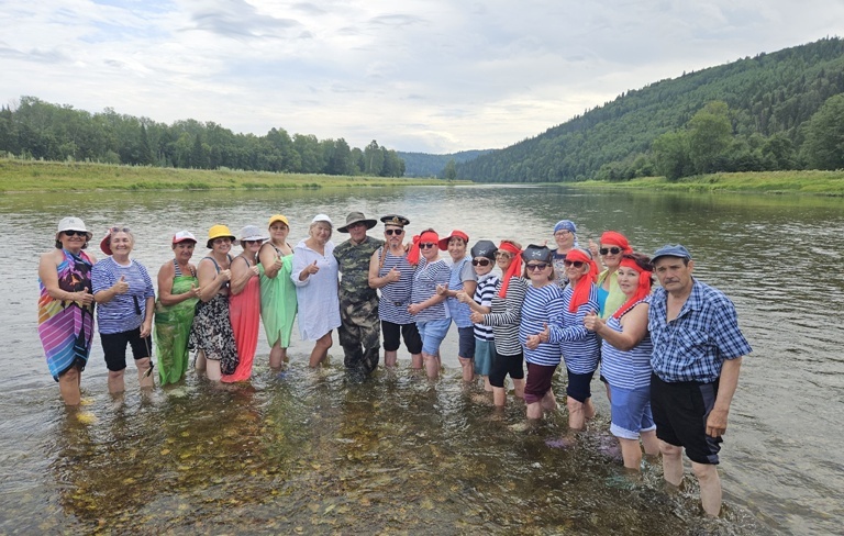 «Пираты» совершили сплав по реке Юрюзань