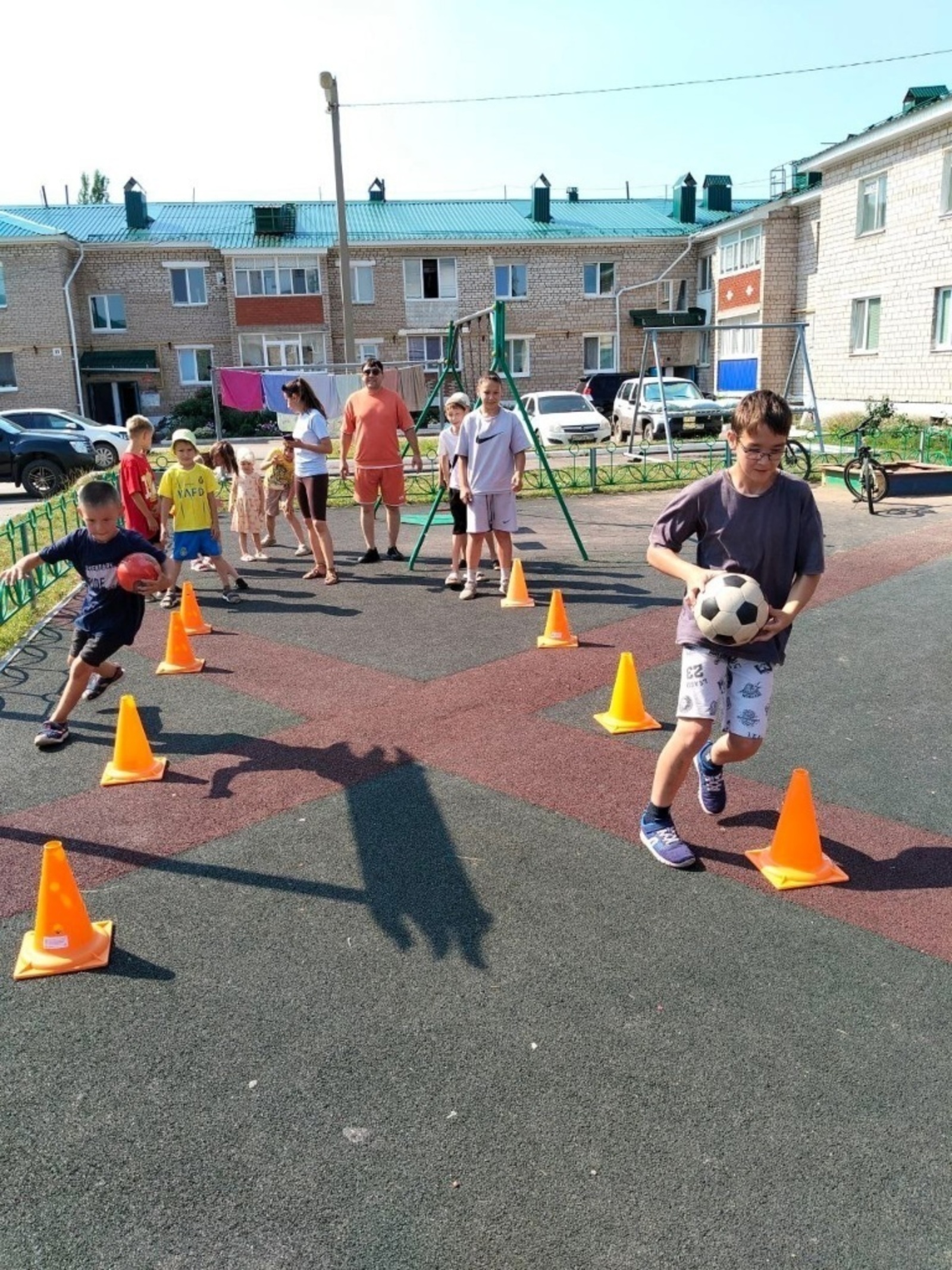 На северо-западе Башкирии проходят дворовые праздники для детей