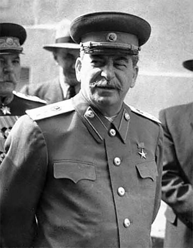 «Зарубка» Сталина и подвиги Лоскутова