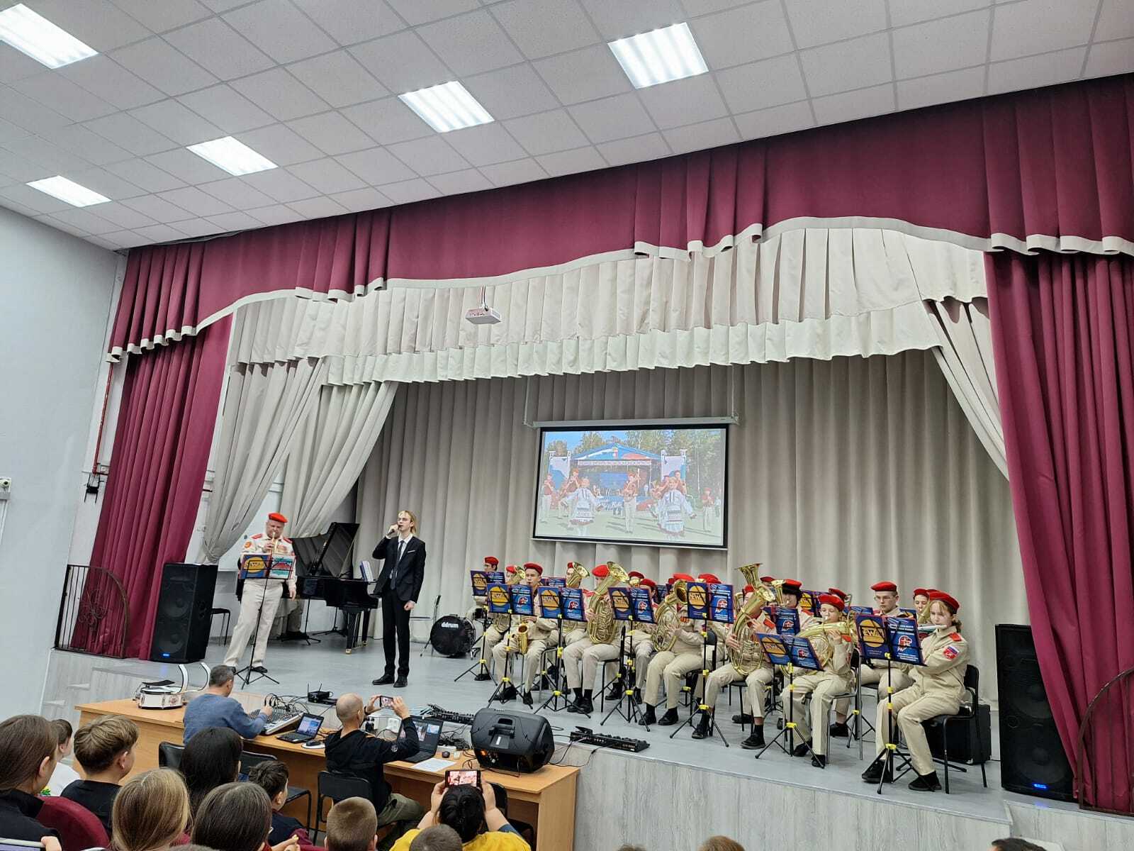 В Янауле состоялся концерт детского духового оркестра «Красная лира»