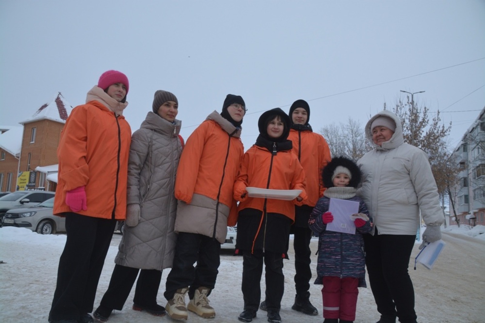 Ильдар Шарипов  Участие в акции «Блокадный хлеб» в Янауле принял и стар, и млад