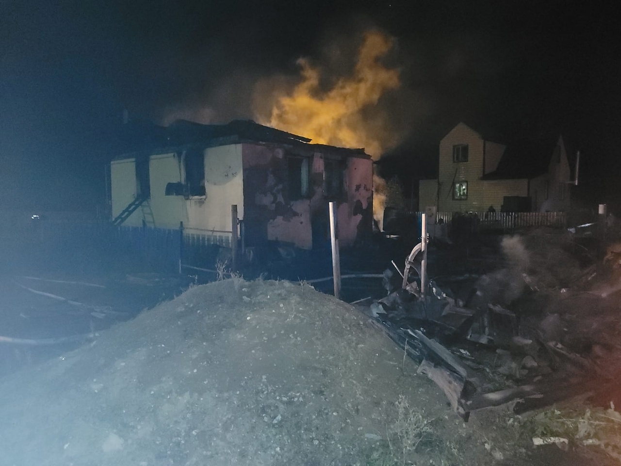 В Янаульском районе произошел крупный пожар