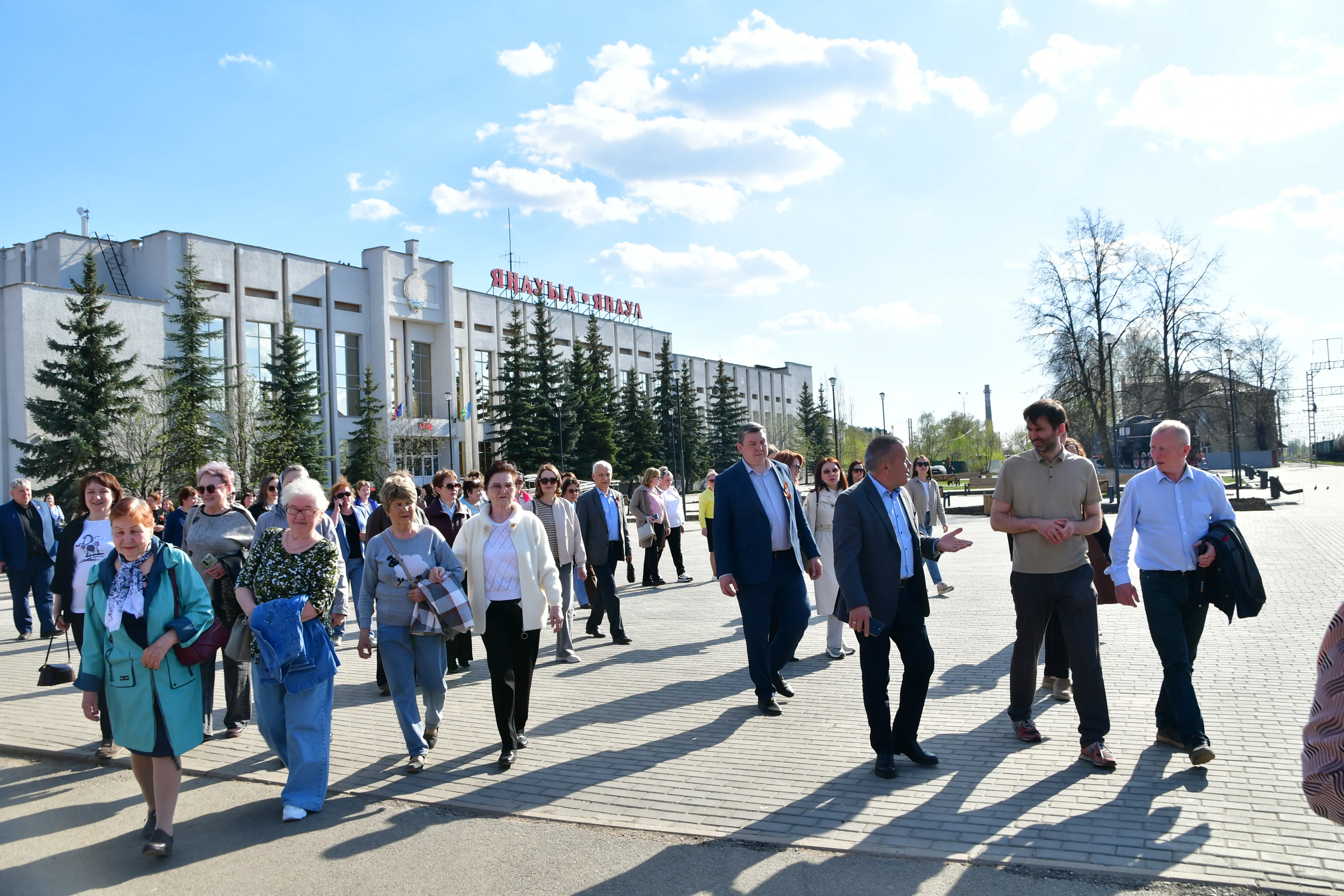 И на улицу Якутова пришел праздник