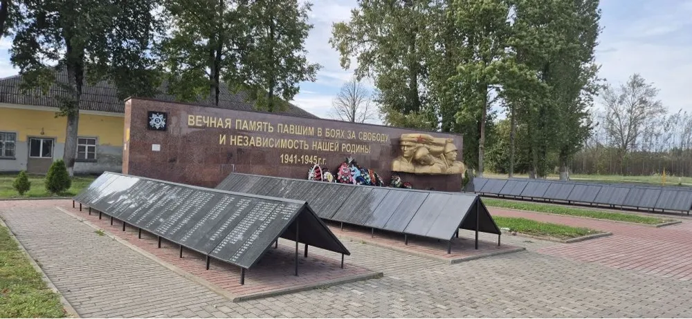 Девяностолетний ветеран из Янаульского района посетил могилу отца в Беларуси