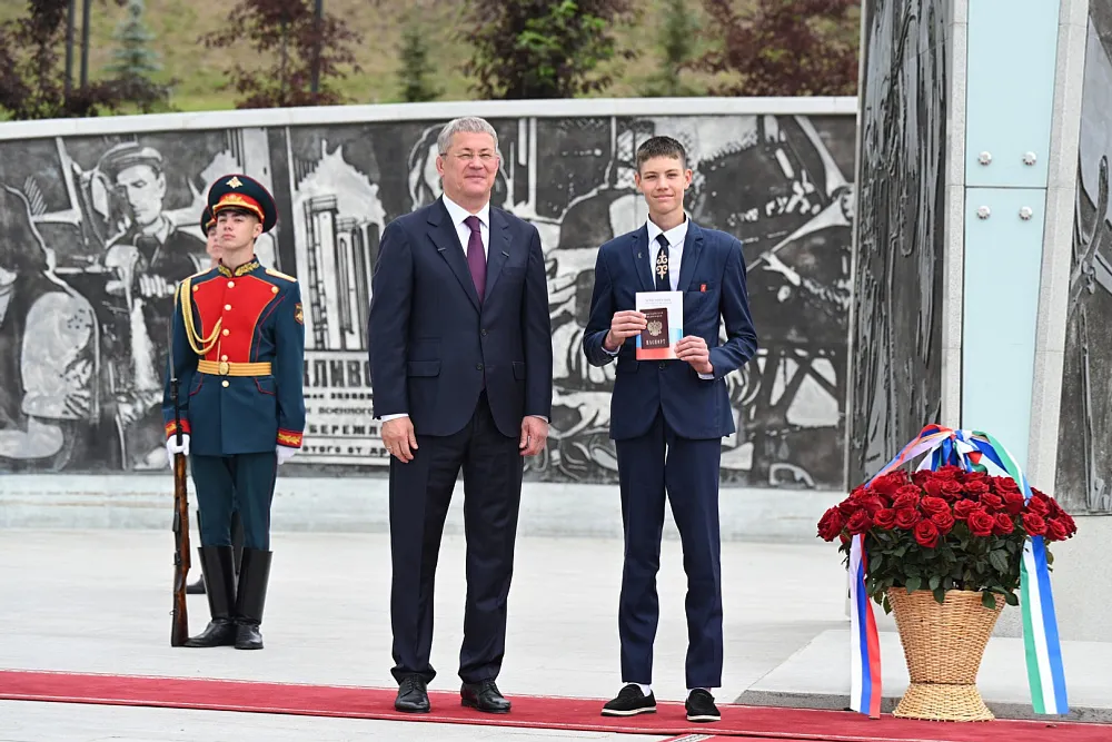 пресс-служба Главы Республики Башкортостан Глава Башкирии принял участие в праздничных мероприятиях в честь Дня России
