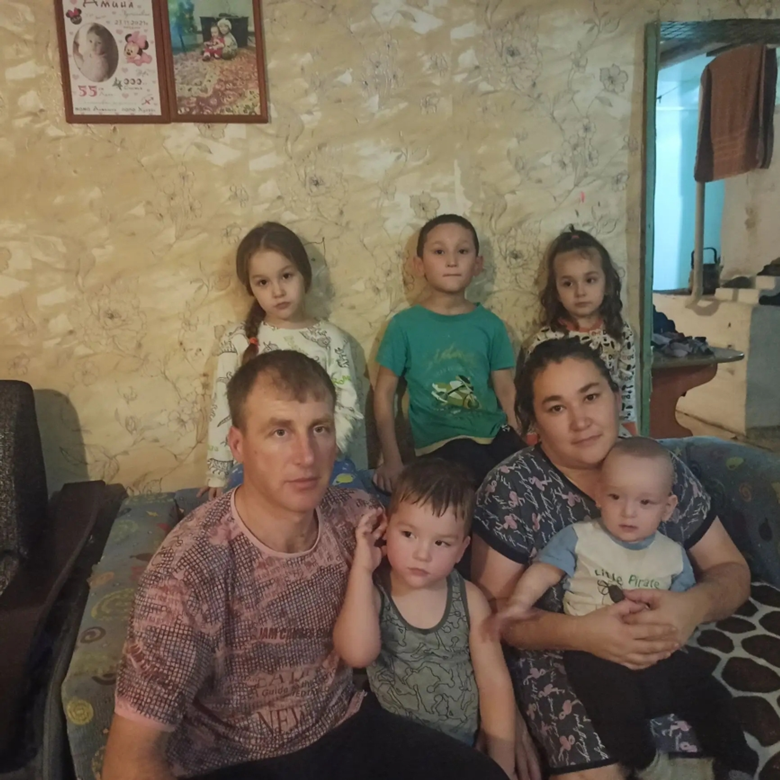 Наша семья – это папа, мама и пятеро прекрасных детей