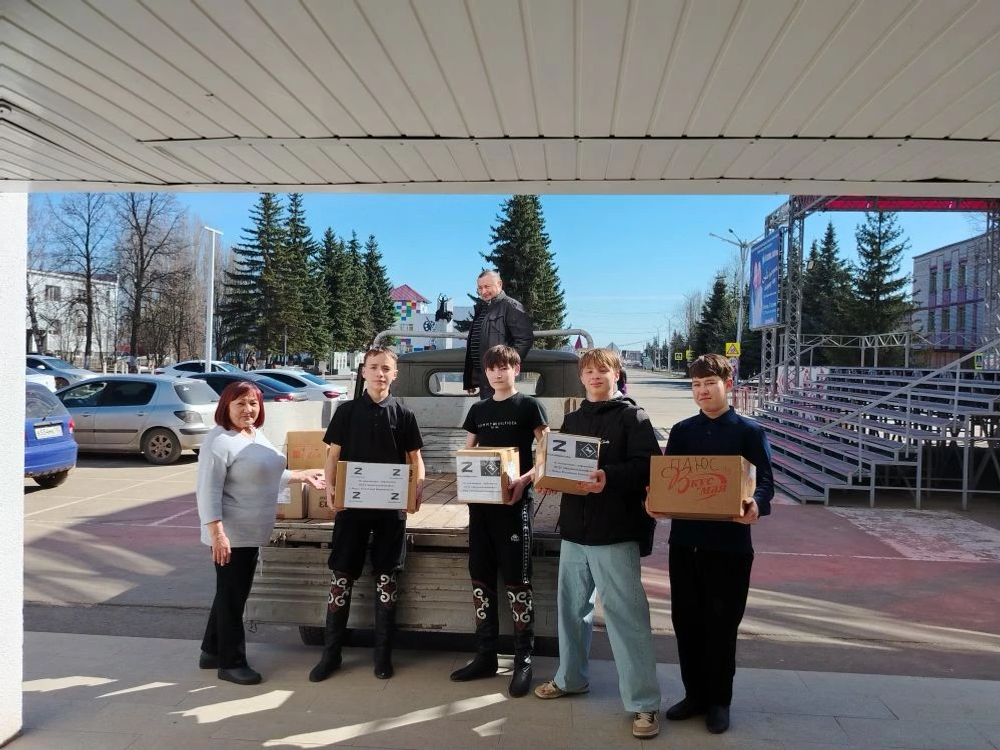 Ветераны Янаульского района подготовили посылки для бойцов