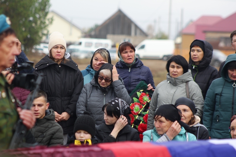 В Башкирии простились с погибшим мобилизованным военнослужащим Юрием Шамакаевым