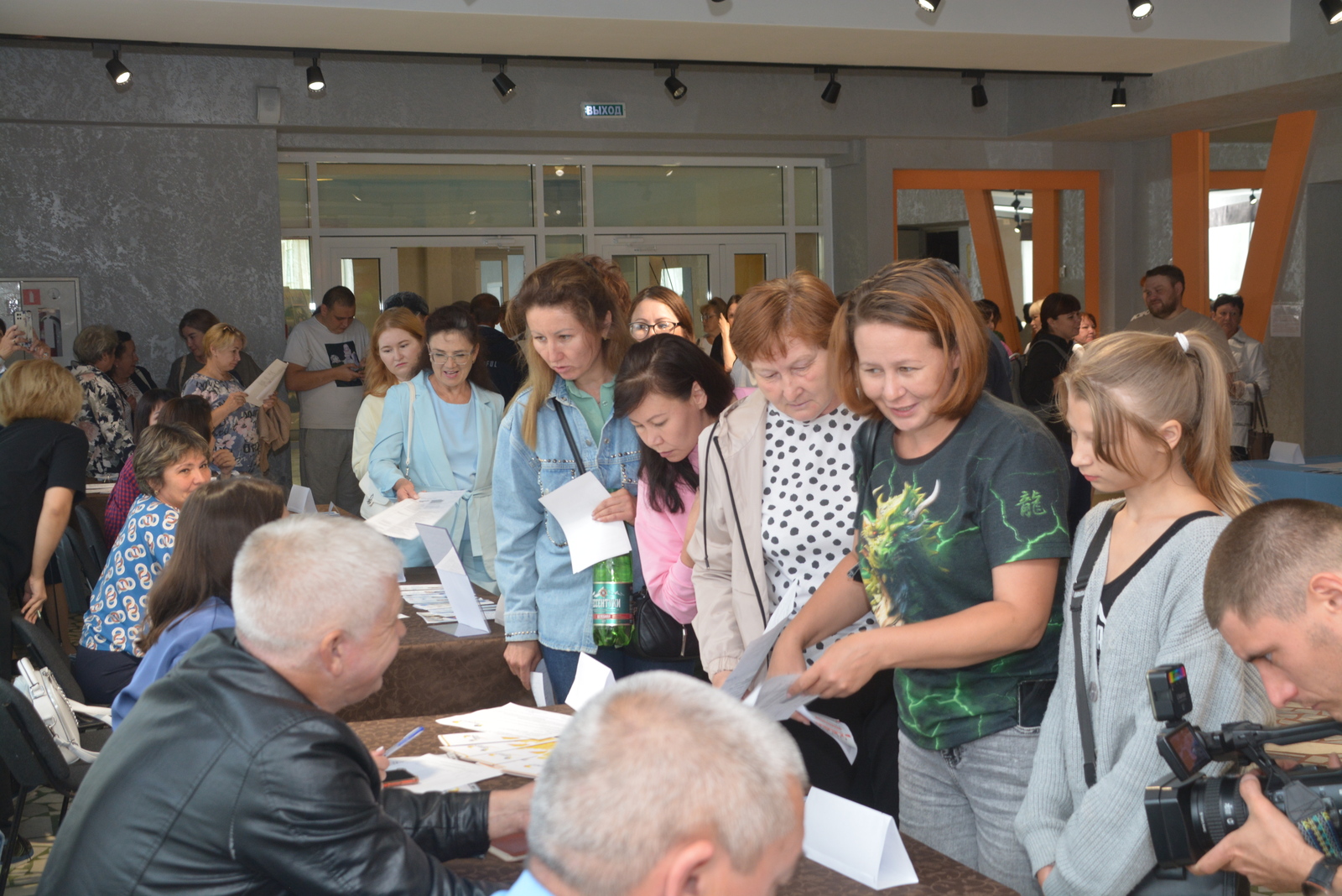 В Янауле прошла Всероссийская ярмарка трудоустройства