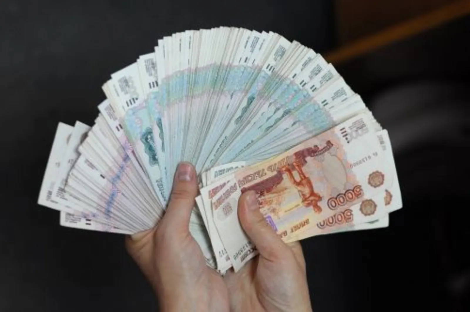 Пожилой житель Белебея отдал аферистам больше 7,3 миллиона рублей