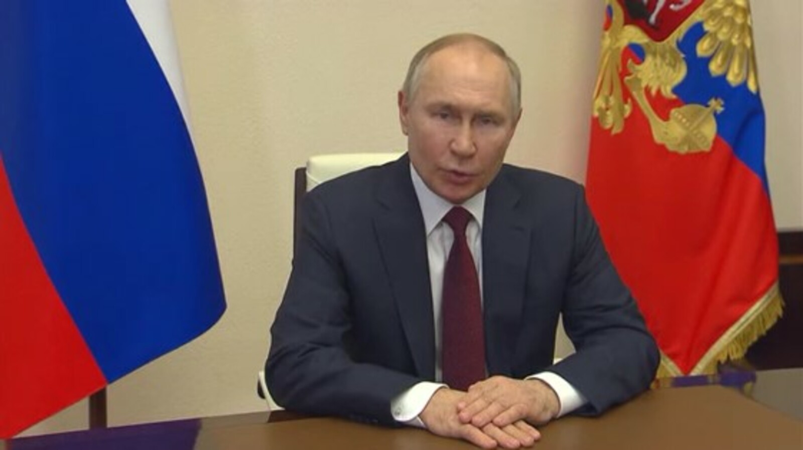 Владимир Путин призвал работников прокуратуры усилить надзор за гособоронзаказом