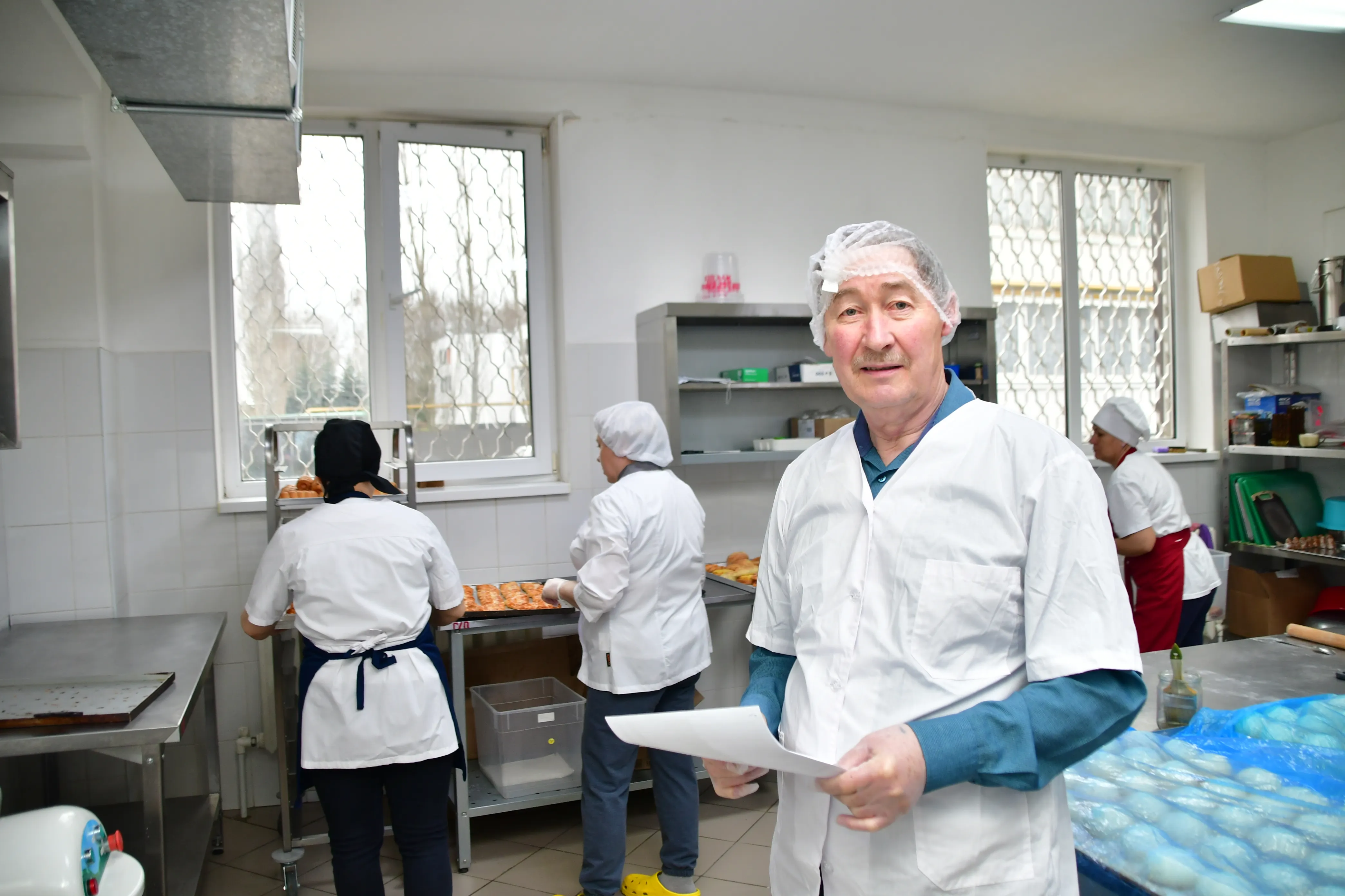 Инженер, который охраняет труд