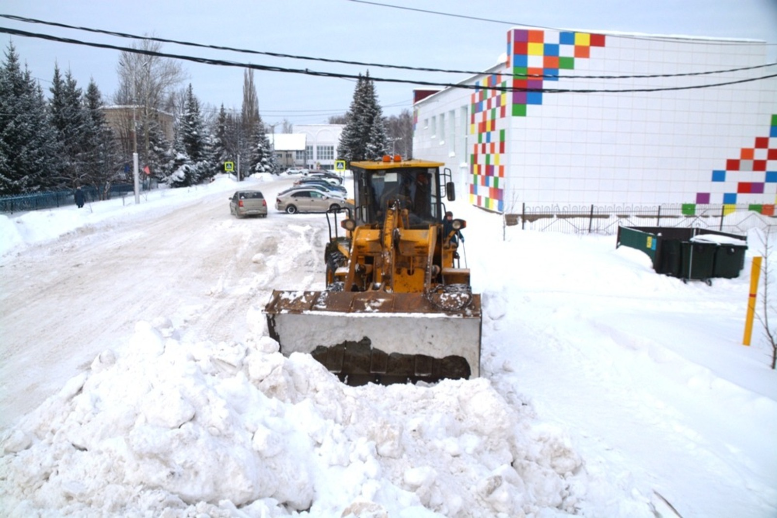 Ильдар Шарипов  Уборка снега на улице Ломоносова (Янаул)