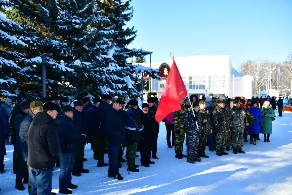 В Янауле почтили память воинов-интернационалистов