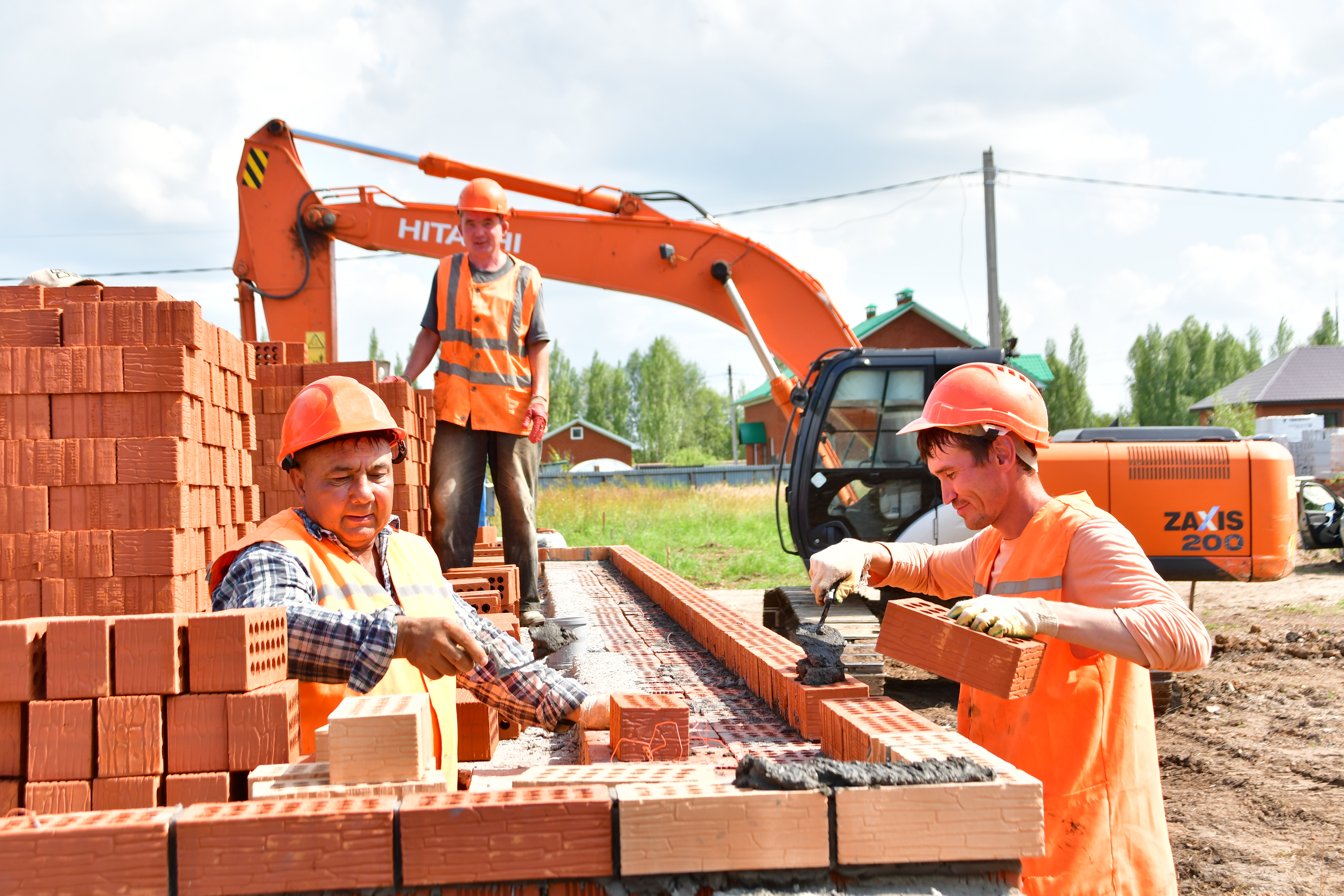 Труд ваш сложен, он в почете