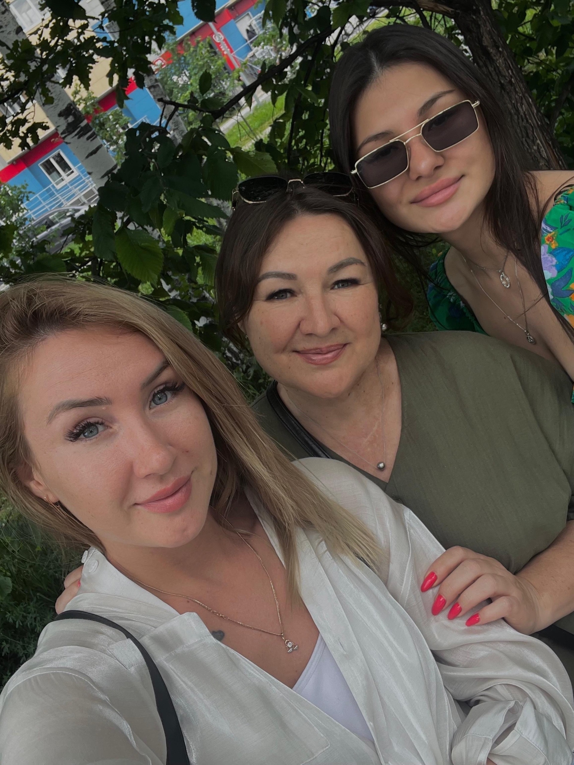 Ее объятия – место, где можно спрятаться от любого шторма