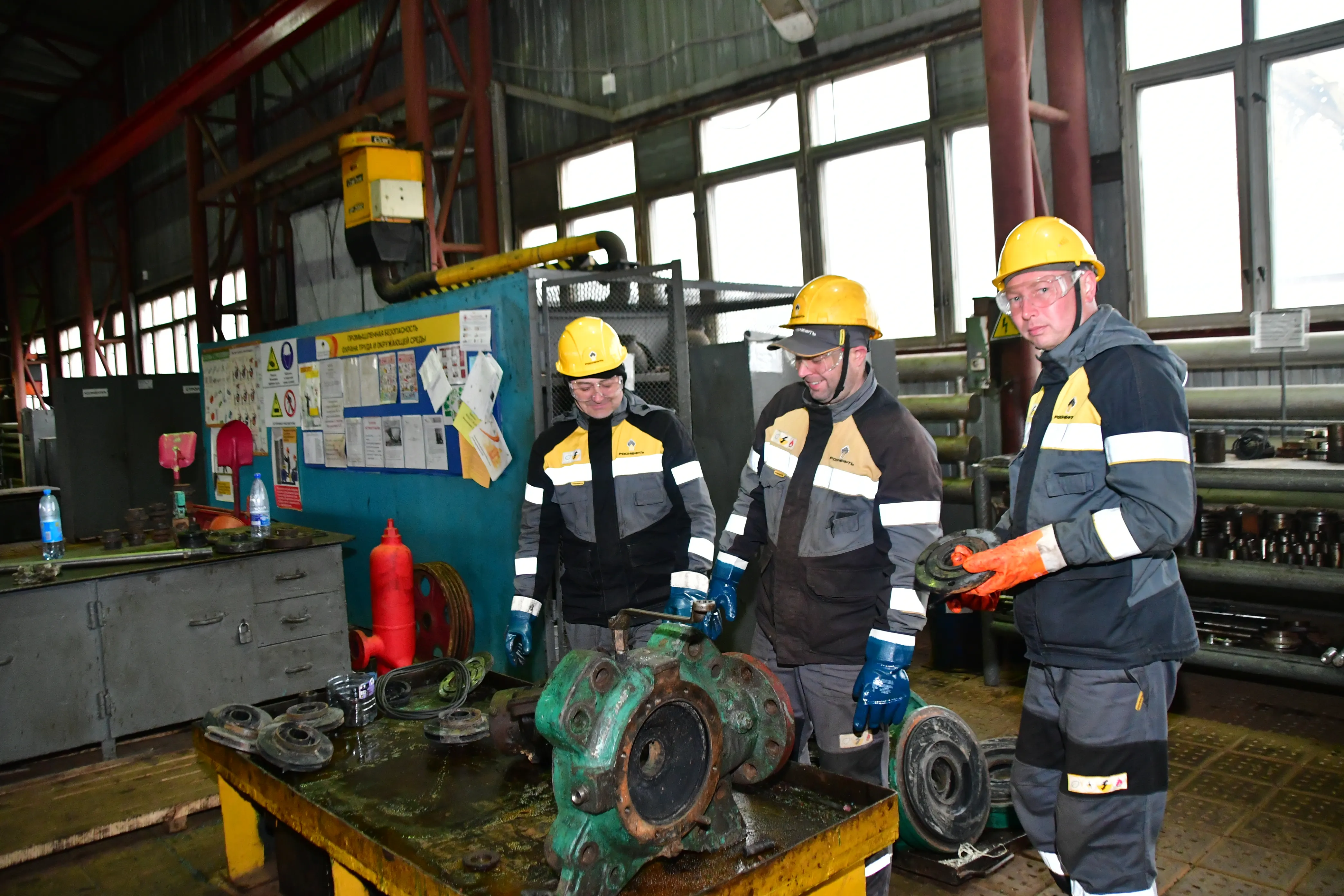 Они починят все!