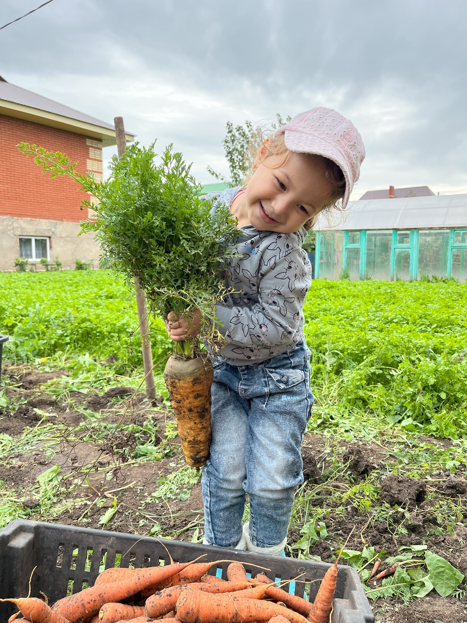 «Великан на грядке»: знакомим с участниками фотоконкурса «ЯЗ»