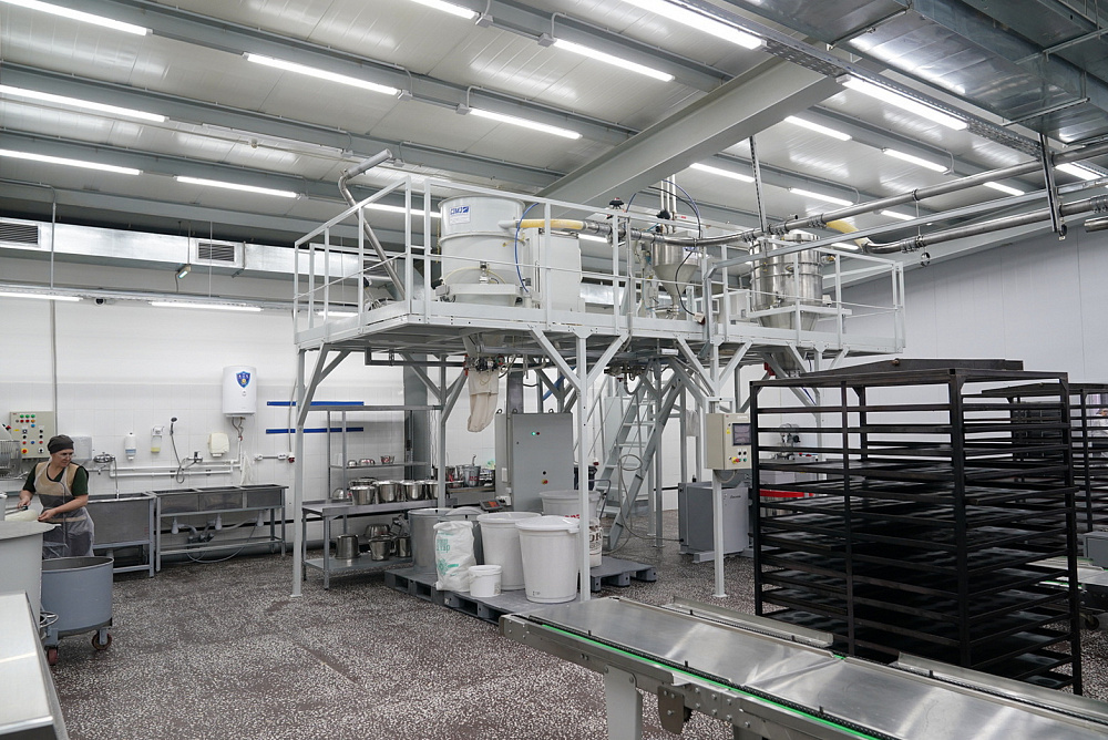 пресс-служба Главы Башкирии В Чишмах модернизировали завод детского и диетического питания «ВкусЛайн»