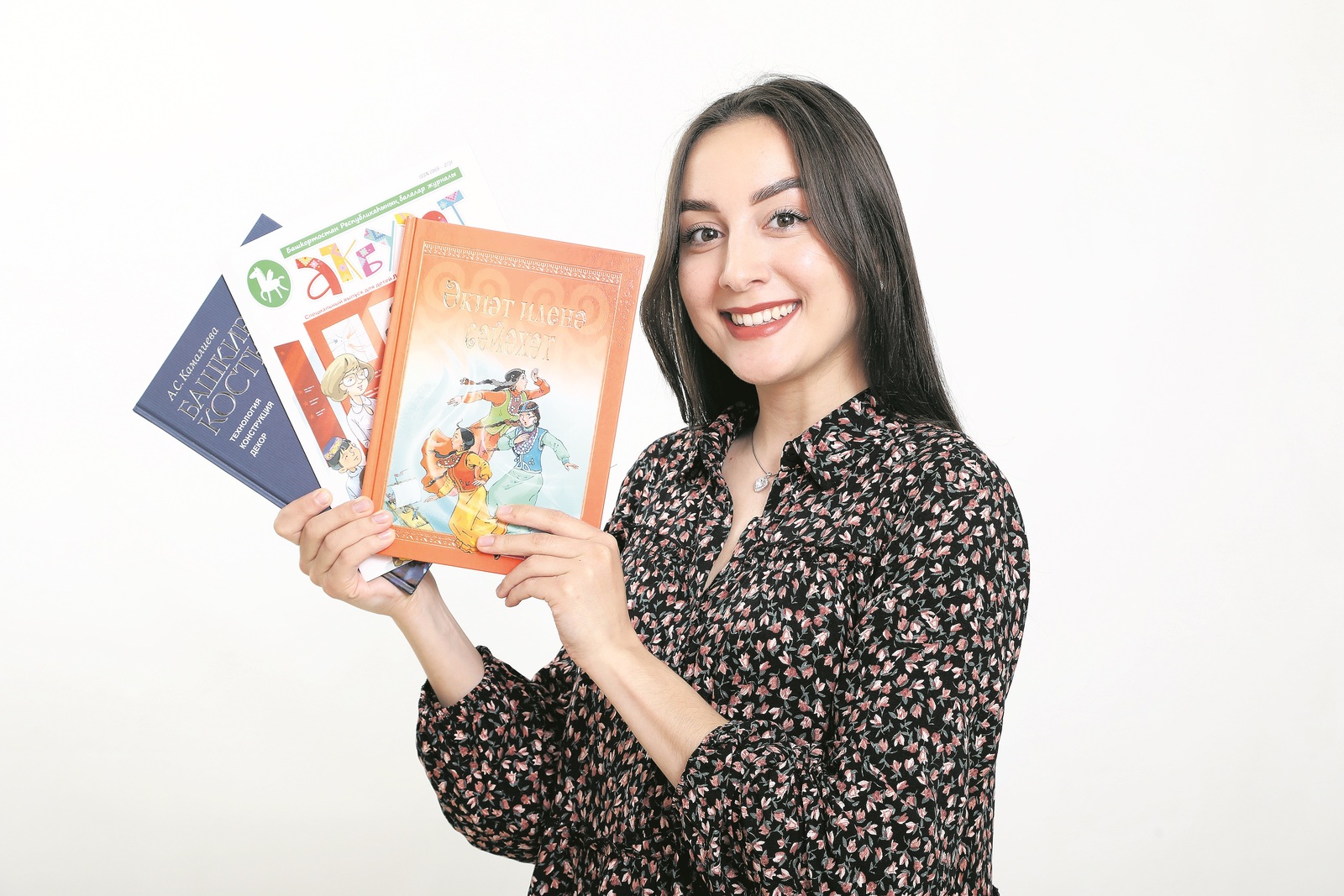 На Международной книжной ярмарке "Китап-байрам" в Уфе можно приобрести книги со скидкой