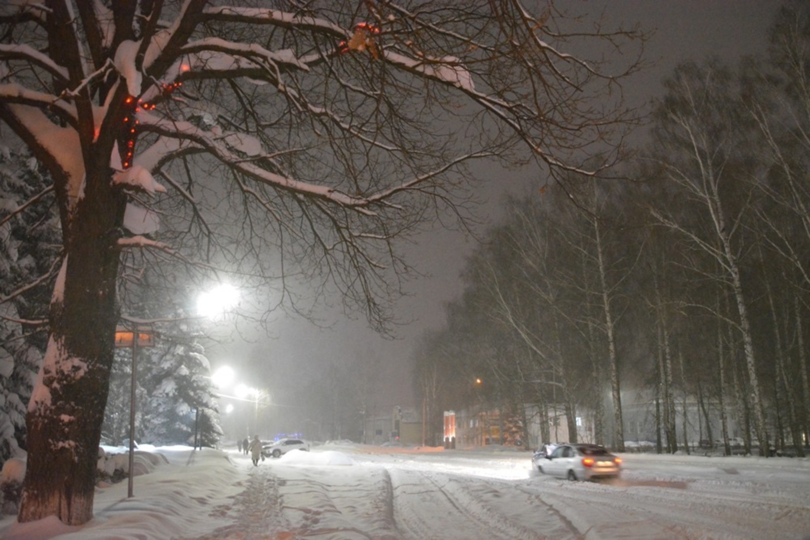 Фото Ильдара Шарипова  Заснеженная улица Азина (Янаул)