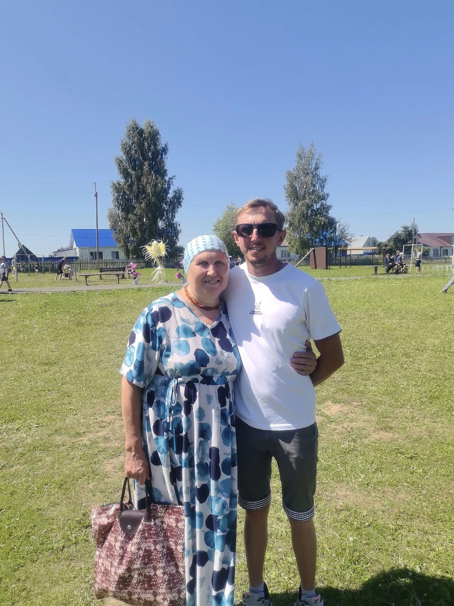 Внуки ее обожают, дети ею гордятся