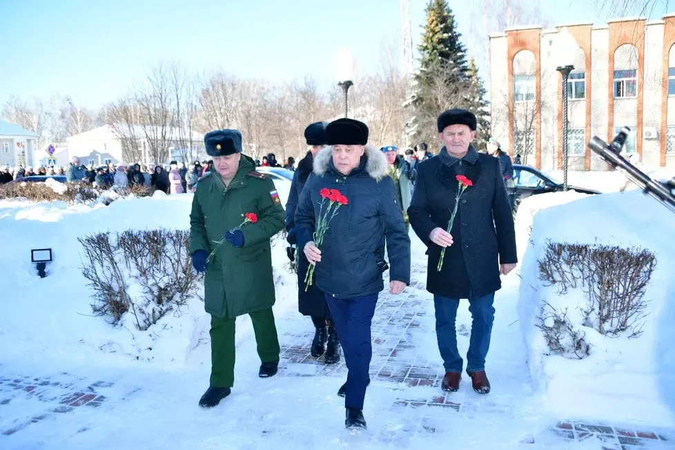 В Янауле почтили память воинов-интернационалистов