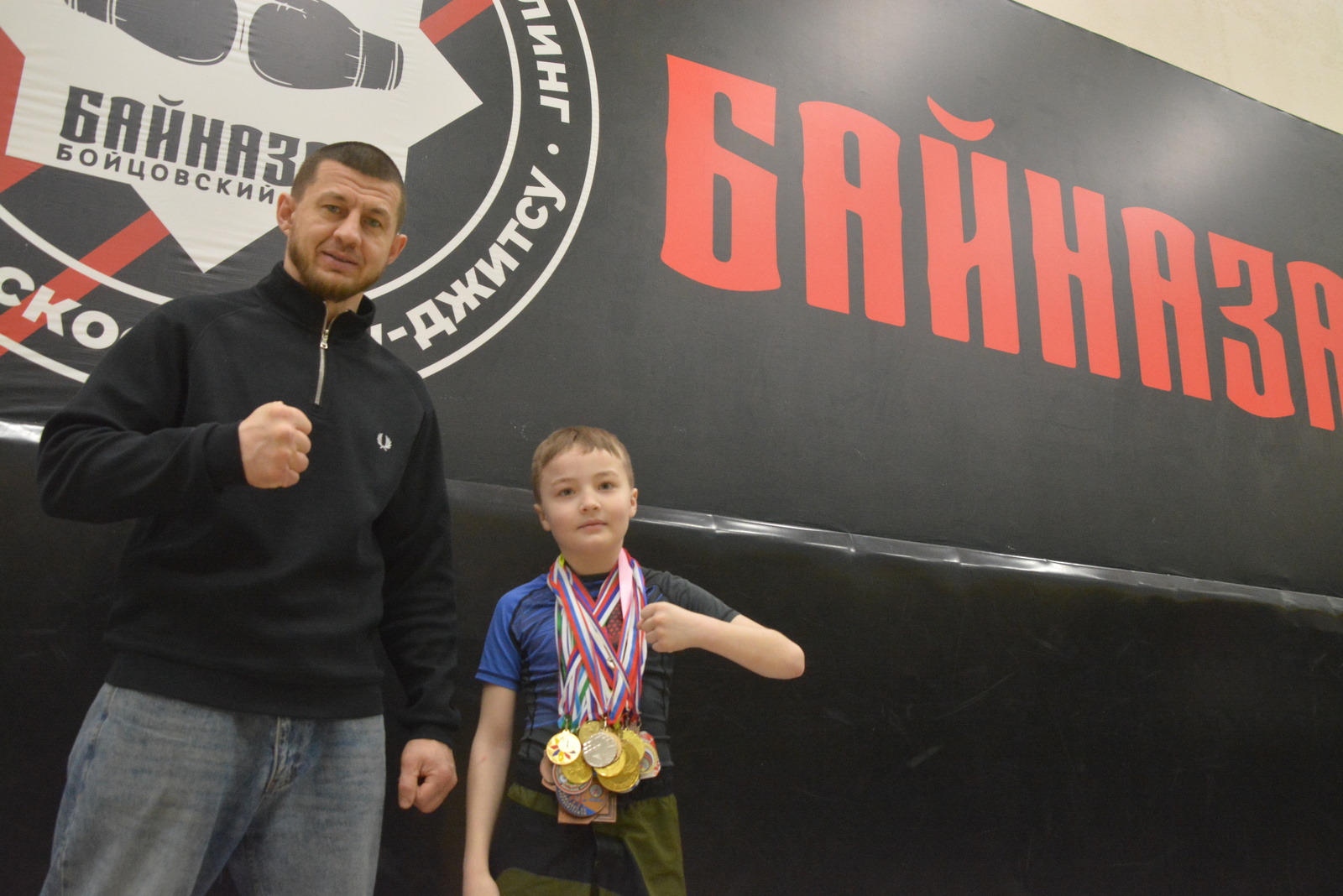 Байназар Багауов  совмещает спорт, музыку и учебу