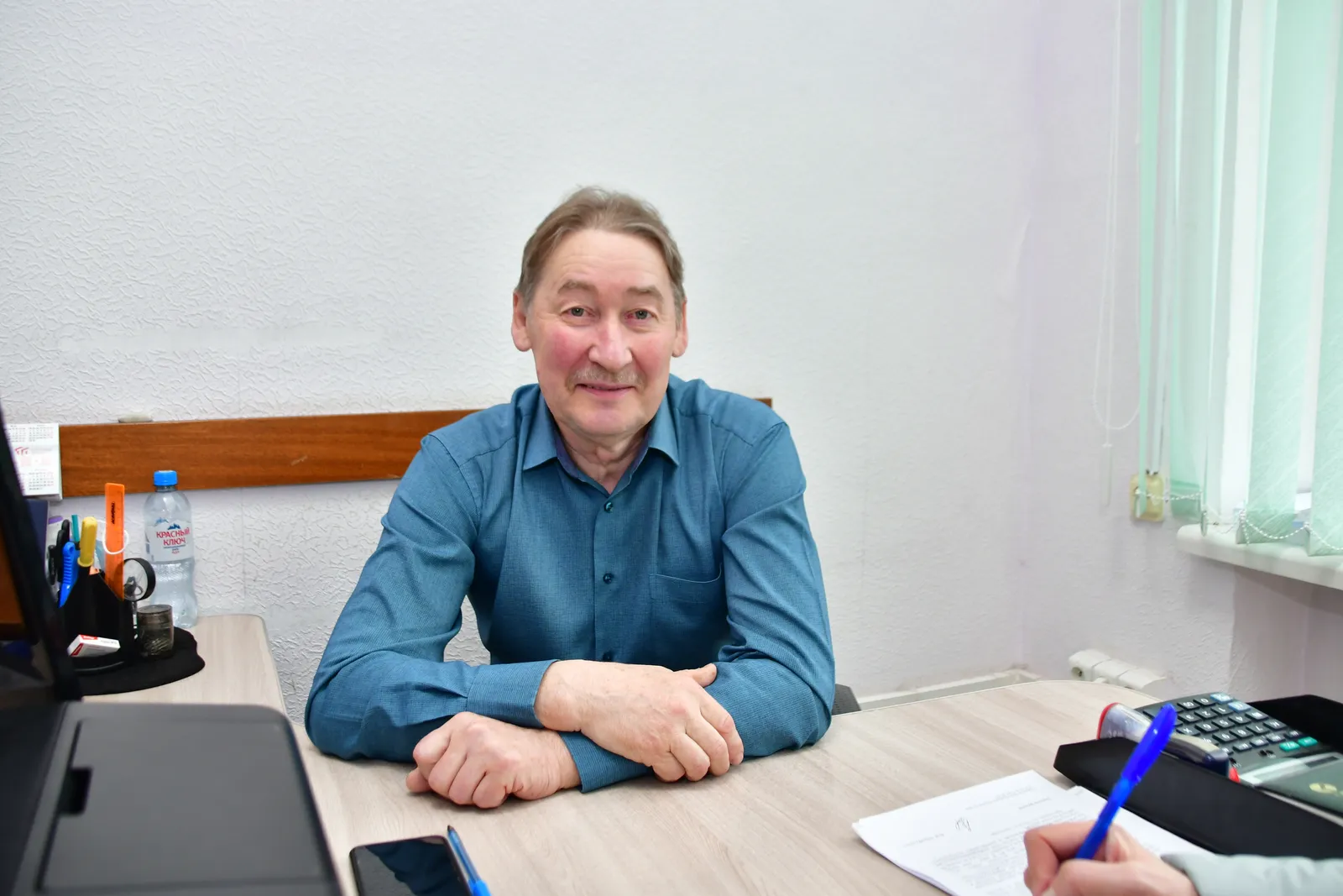 Инженер, который охраняет труд