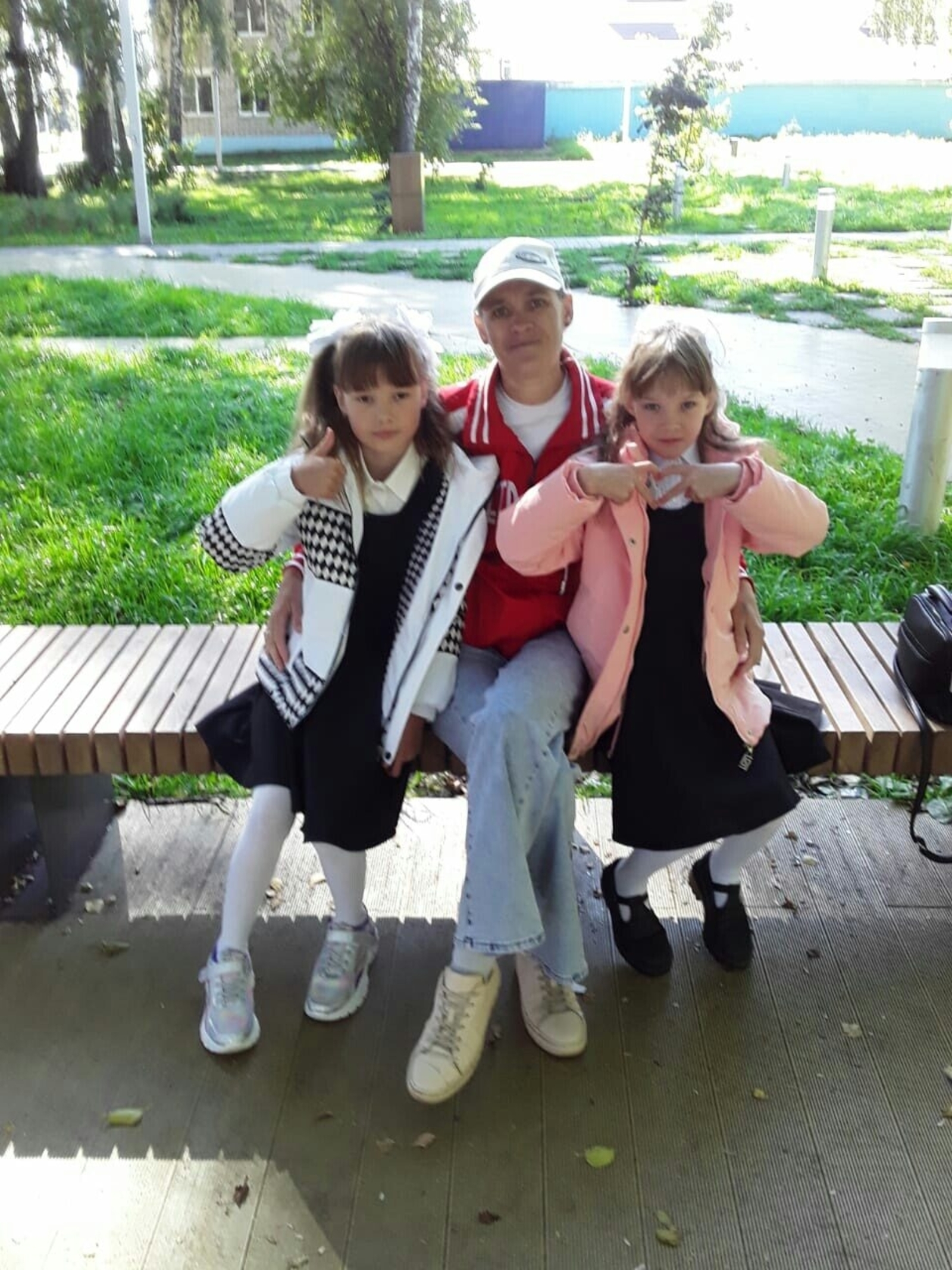 Пусть жизнь твоя будет счастливой и долгой, мамочка!