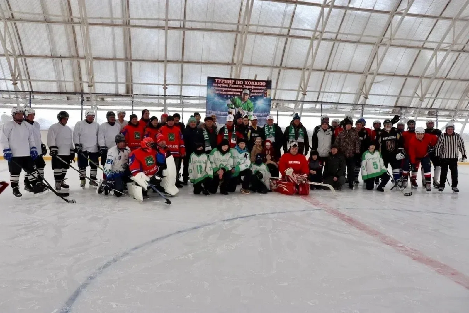 Ветераны хоккея побывали в гостях в Верхних Татышлах