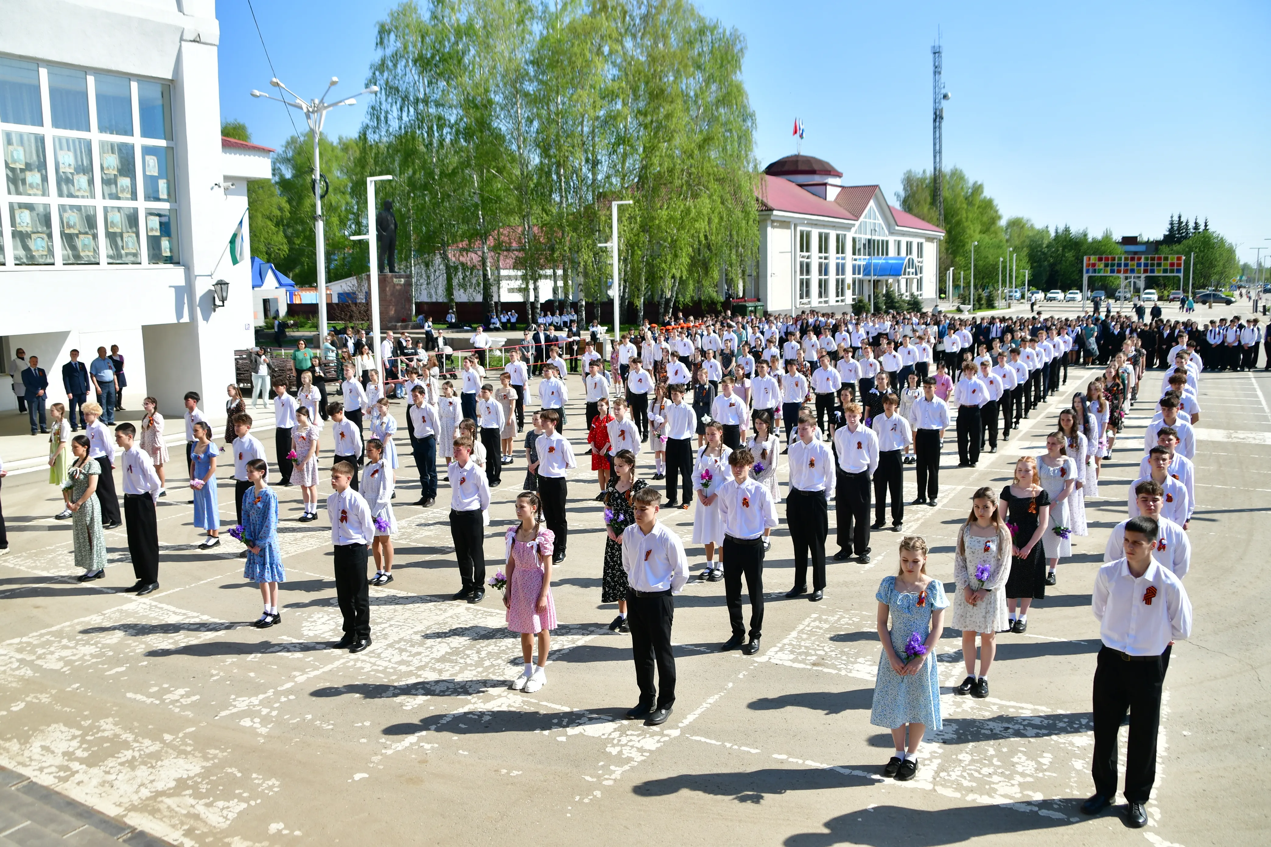 В Янауле правнуки победителей присоединились к акции «Светлой памяти...»